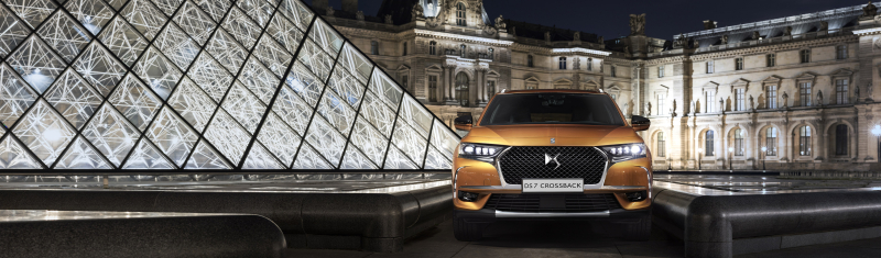 Daar is 'ie dan: de DS 7 CROSSBACK