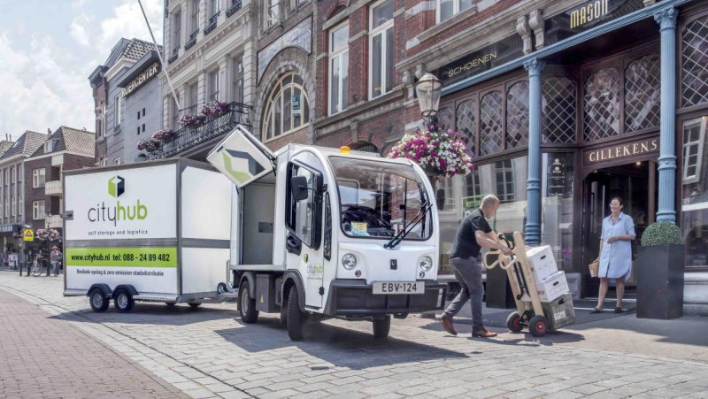 Schakel tussen grootschalig transport en zero-emissie stadslogistiek 