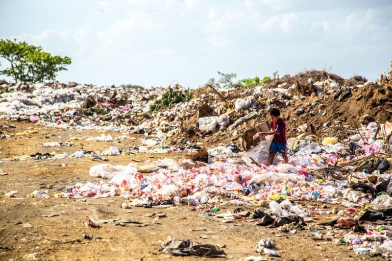 Miljarden naar schaliegas- en plasticbedrijven