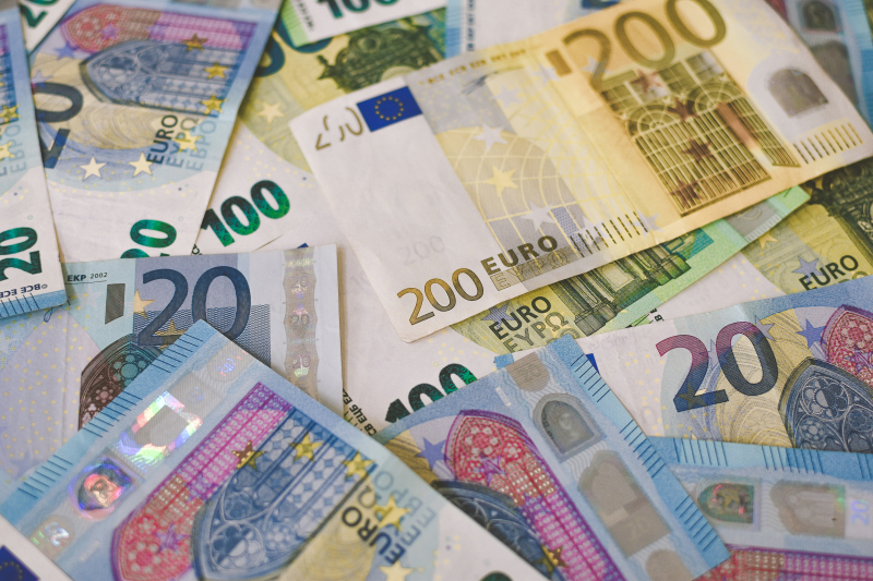 Nederlanders met minimumloon gaan er vanaf 1 juli netto minstens 38,13 euro op vooruit