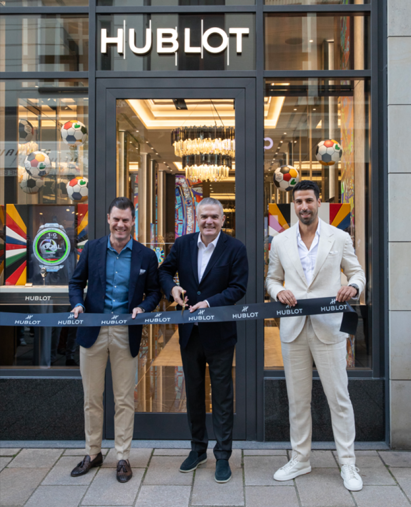 Hublot viert de officiële opening van de nieuwe boetiek in Hamburg met vriend van het merk Sami Khedira 