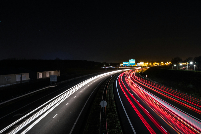 Groningen en Apeldoorn ervaren grootste verkeershinder in Nederland volgens TomTom Traffic Index 2024