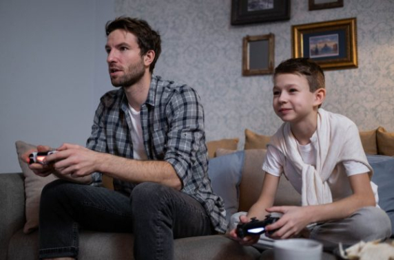 Positieve impact van videogames: ouders zien groei in taal en creativiteit