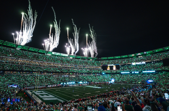 PixMob Lanceert Nieuwe Technologie die "Stadionervaring" Gemakkelijker dan ooit maakt