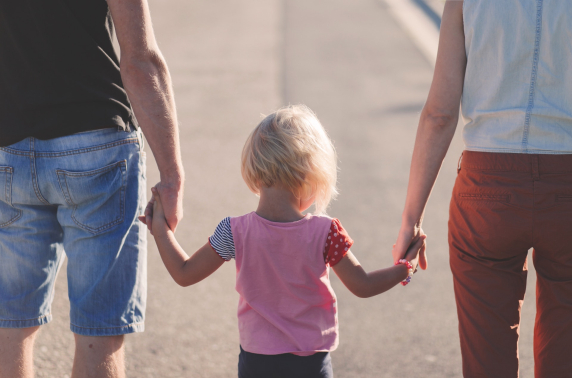 Ruim derde ziet kinderen krijgen als reden te stoppen met werken of ondernemen