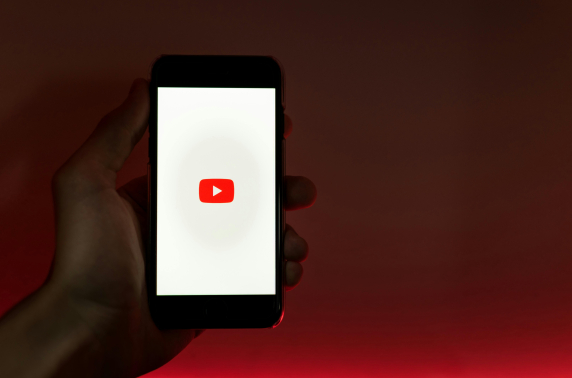 Dit zijn de best bekeken YouTube-muziekvideo's van Nederland in 2024