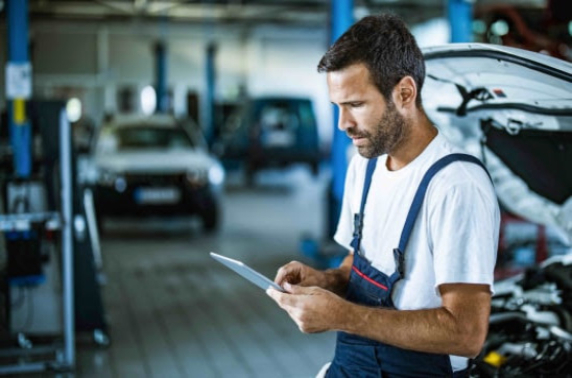 SERMI-certificaat verplicht voor Nederlandse onafhankelijke autobedrijven